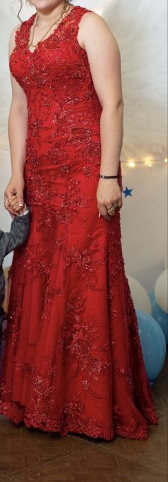 Продам сукню М-L