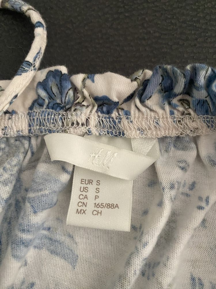 Top H&M com padrão