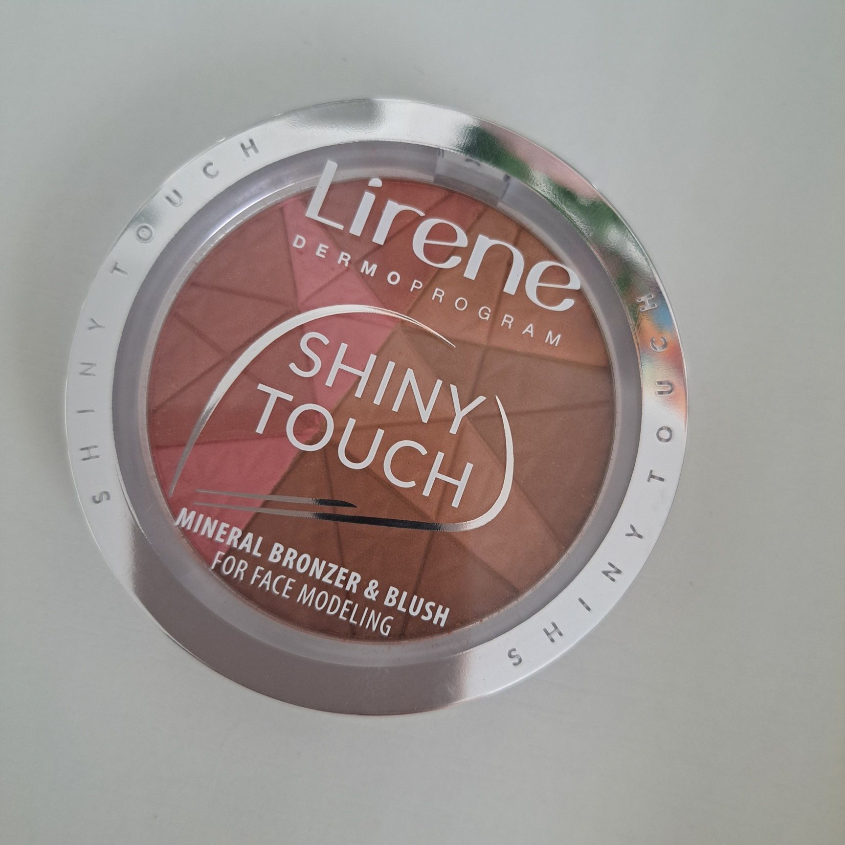 Bronzer/roz Lirene