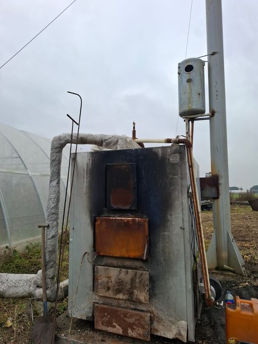 Komin 12m + kocioł przemysłowy 300 kw