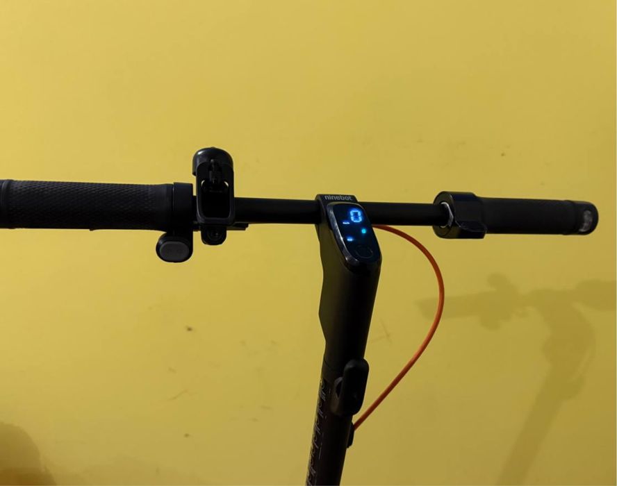 Ninebot F2 Plus е Пробіг: 1300