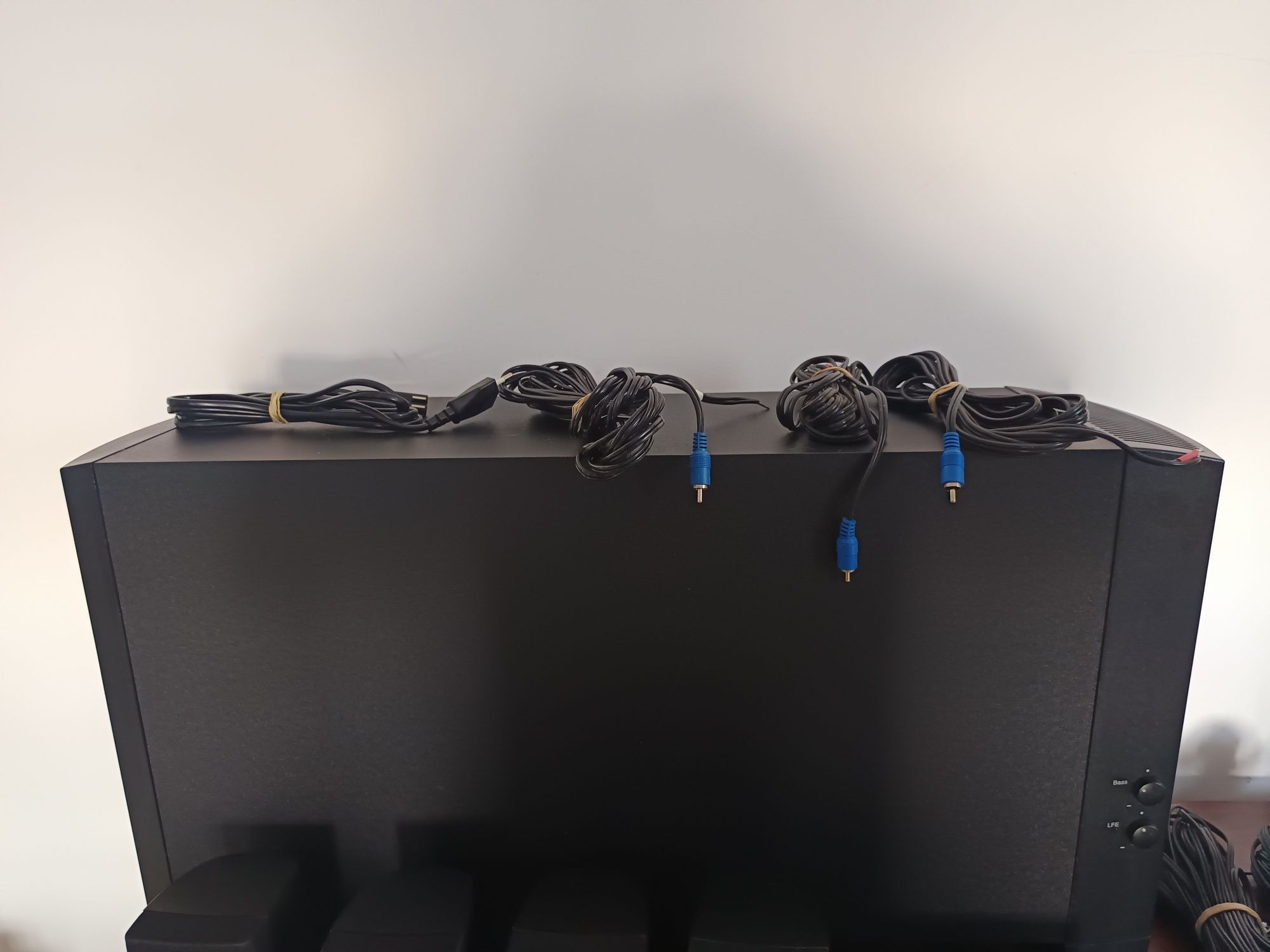 Sistema de som Bose Acoustimass 15 serie III II