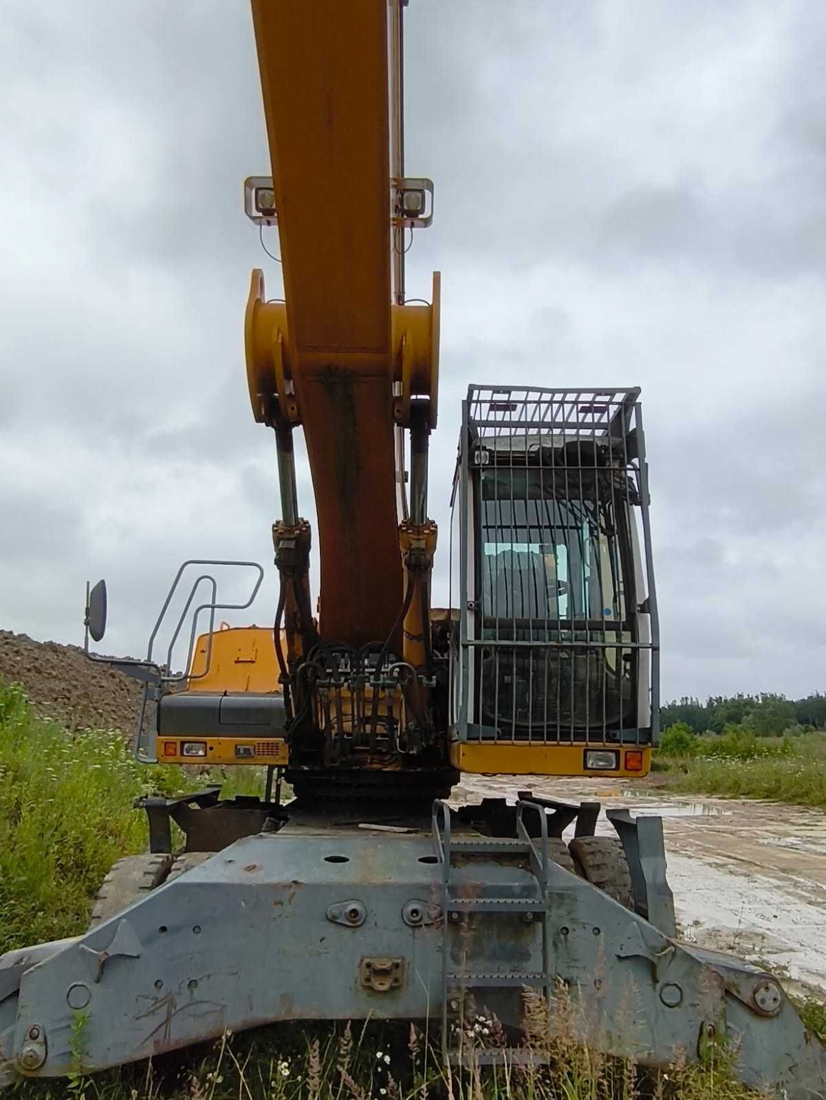 Koparka przeładunkowa Liebherr 934
