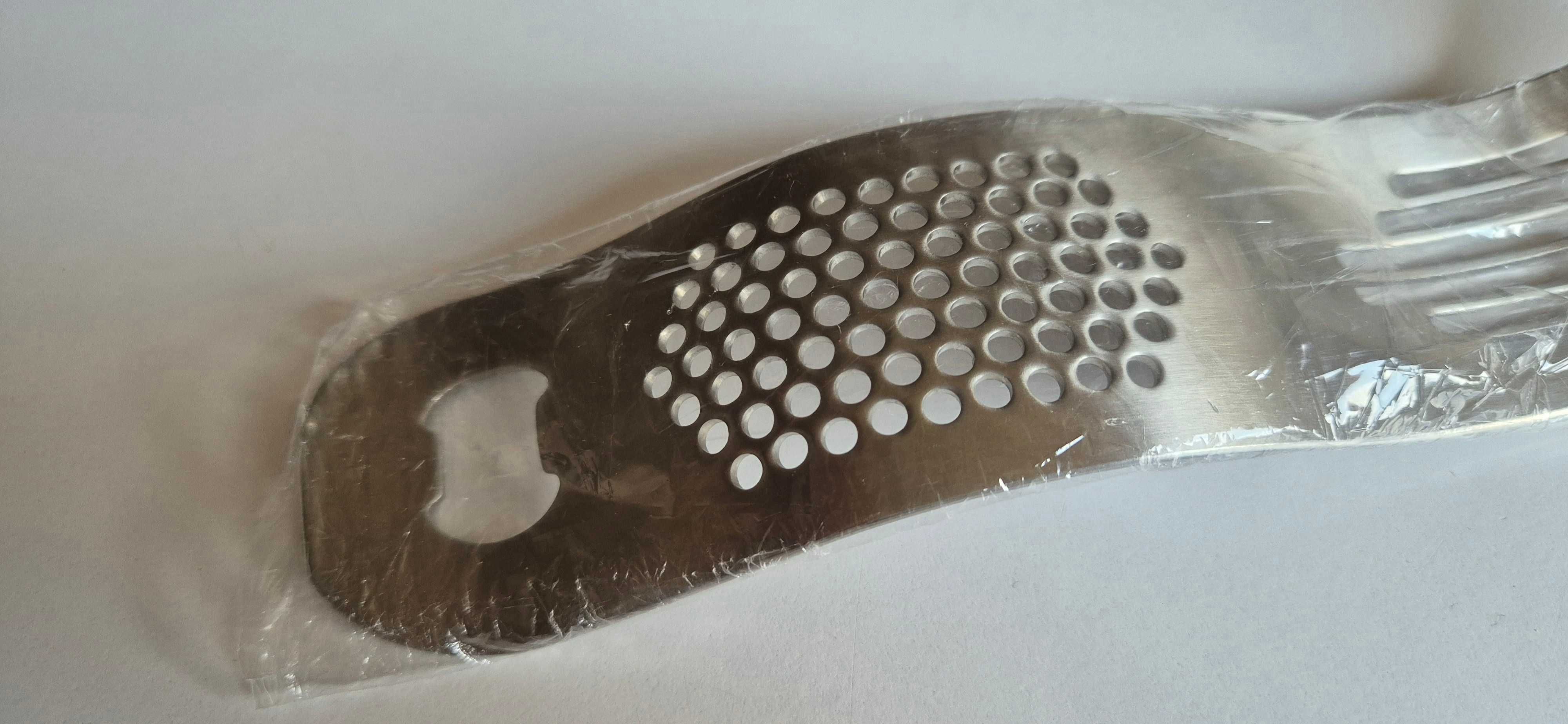 ROZDRABNIACZ Praska do czosnku Siekacz Wyciskarka FAVIA Garlic 26x5