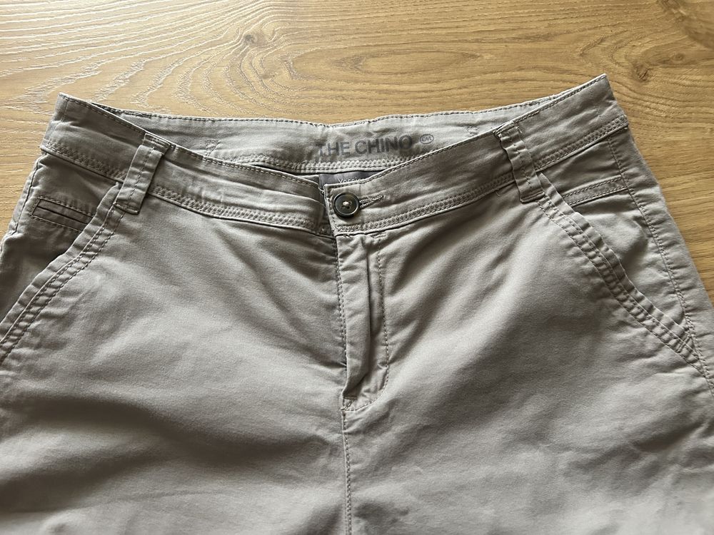 Spodnie chinos C&A