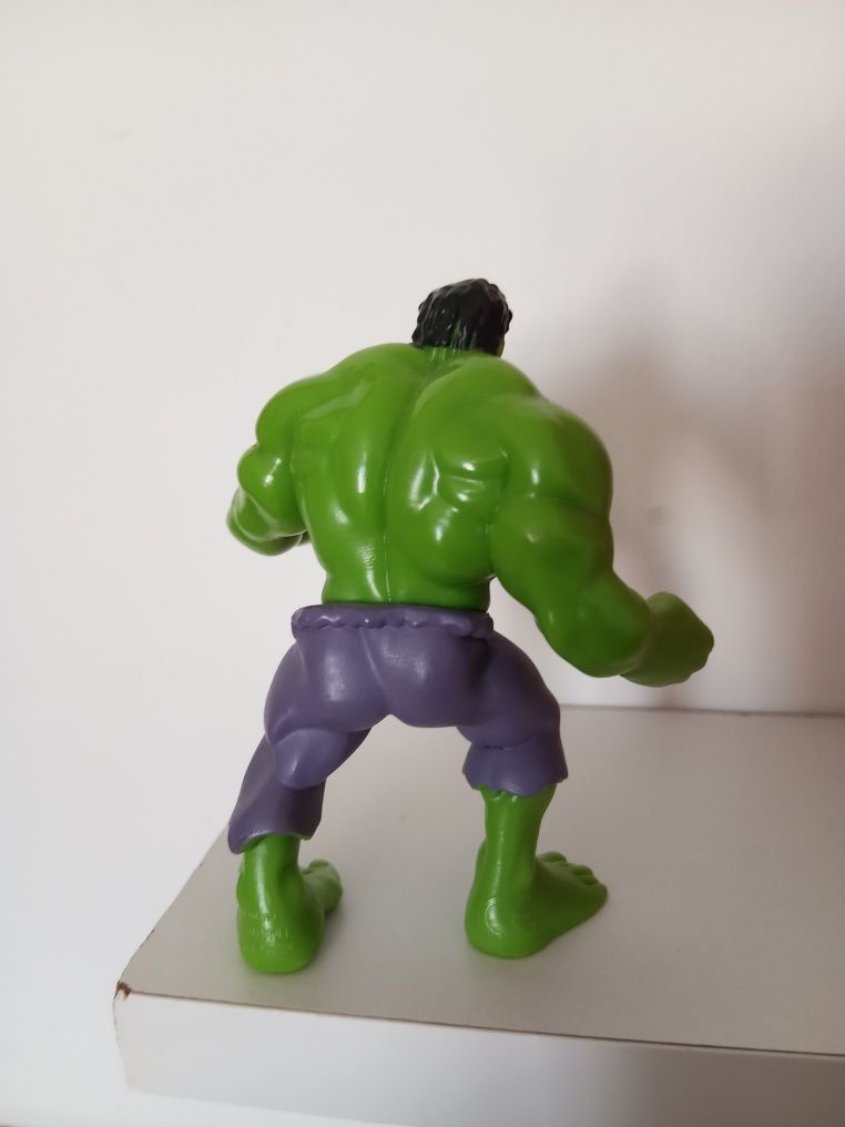 Brinquedo Figura Hulk 8,5cm