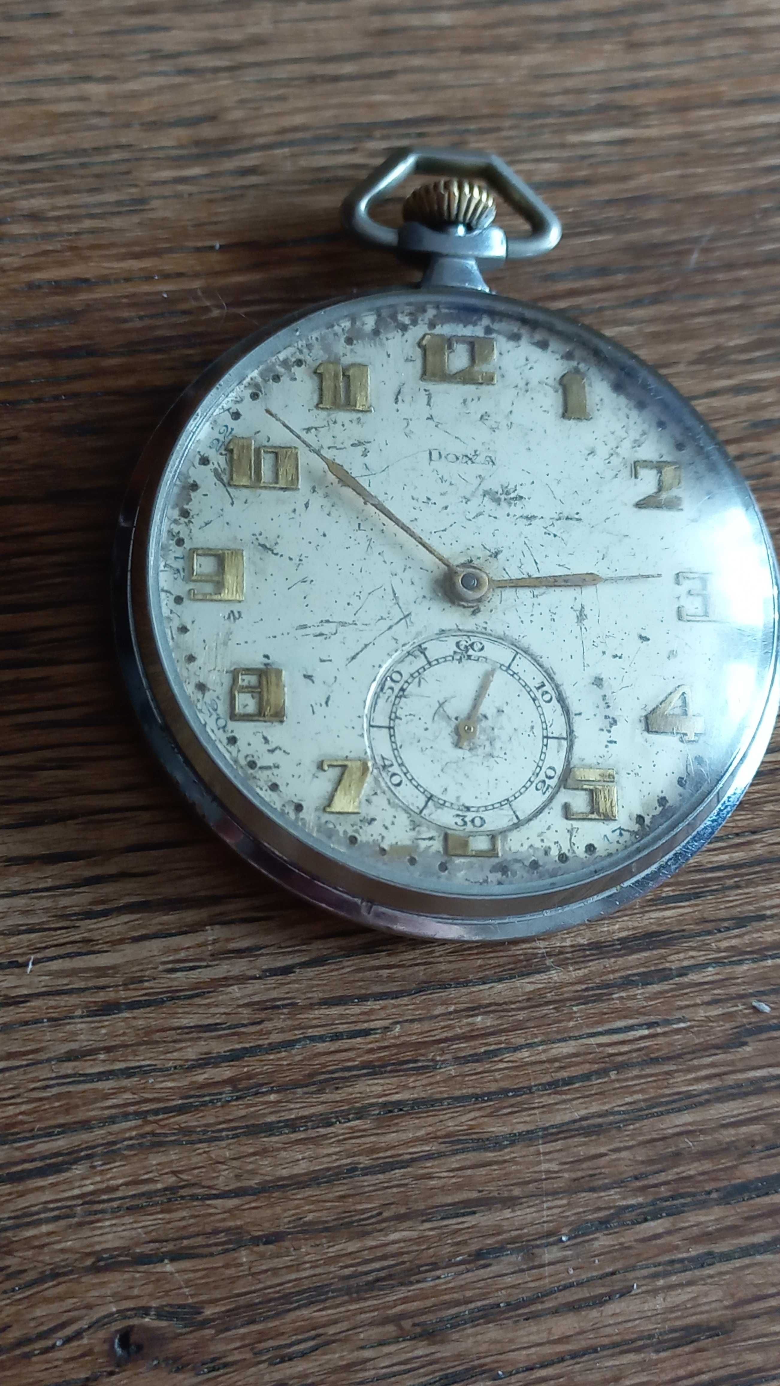 Sprzedam sprawny zegarek kieszonkowy Doxa Locle z 1923r z etui