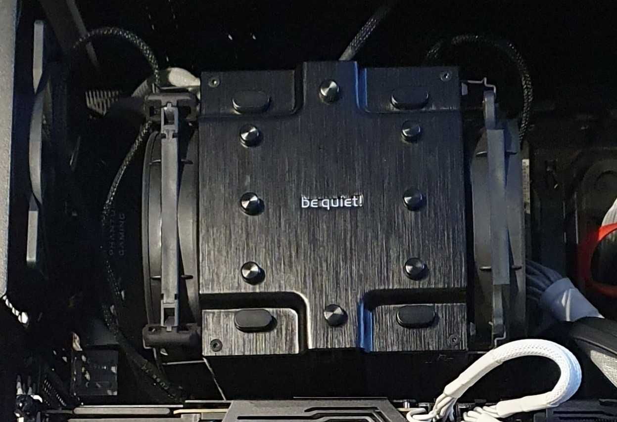 AMD Ryzen Threadripper 1950x procesor + X399
Phantom Gaming 6
