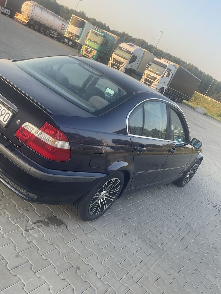 BMW e46 323 2.5 benzyna