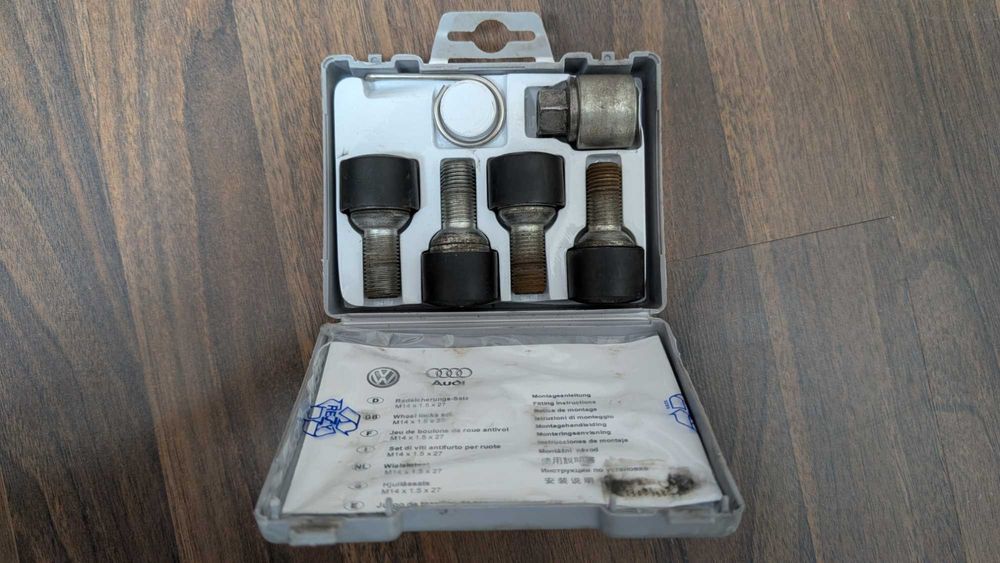 Секретки на колеса VAG 5Q0698137