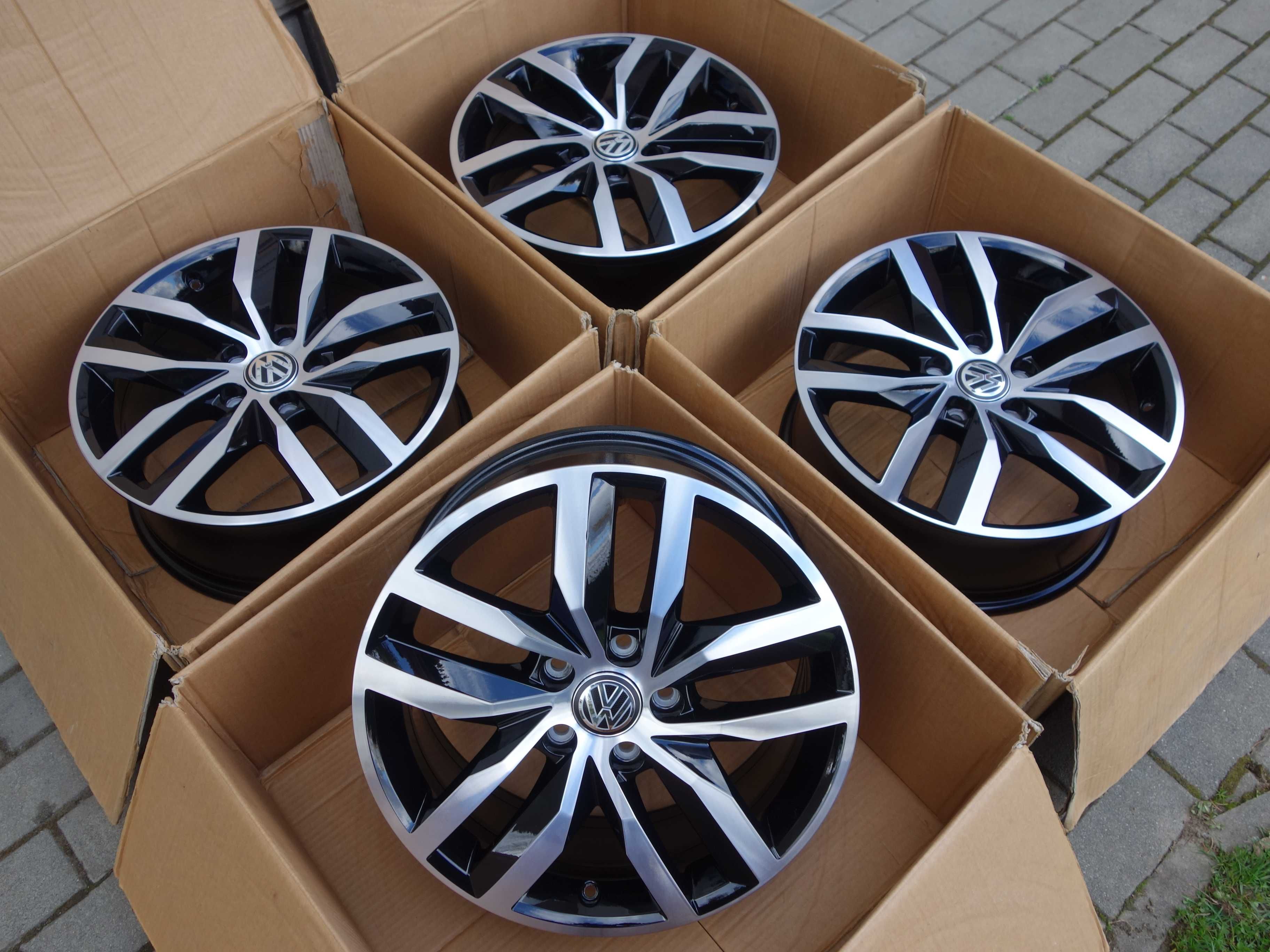 Felgi VW GOLF VII T-ROC PASSAT B8 Touran R-LINE Nowy Model 17''