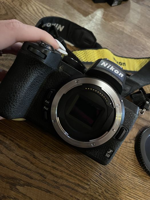 Nikon z 50 w idealnym stanie w zestawie wszystko