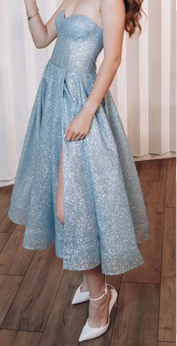 Випускне плаття корсетне