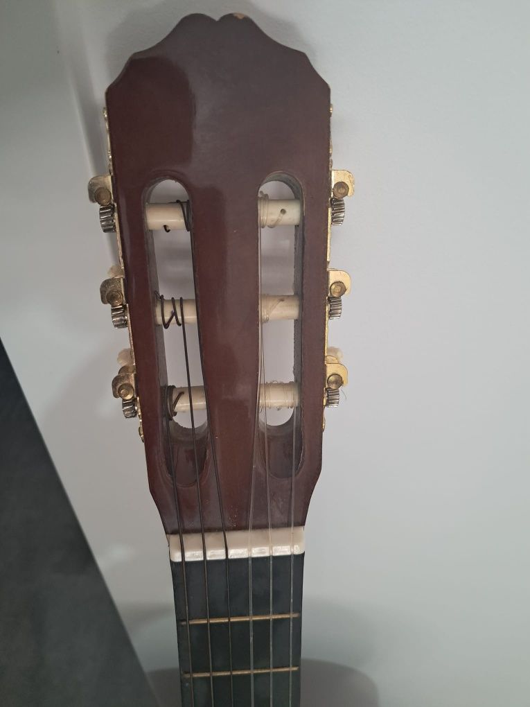Vendo guitarra stagg