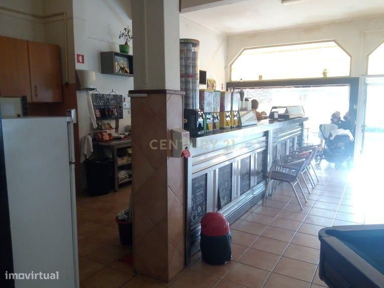 Estabelecimento comercial atualmente