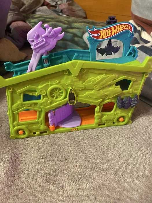 Тек Hot Wheels привид