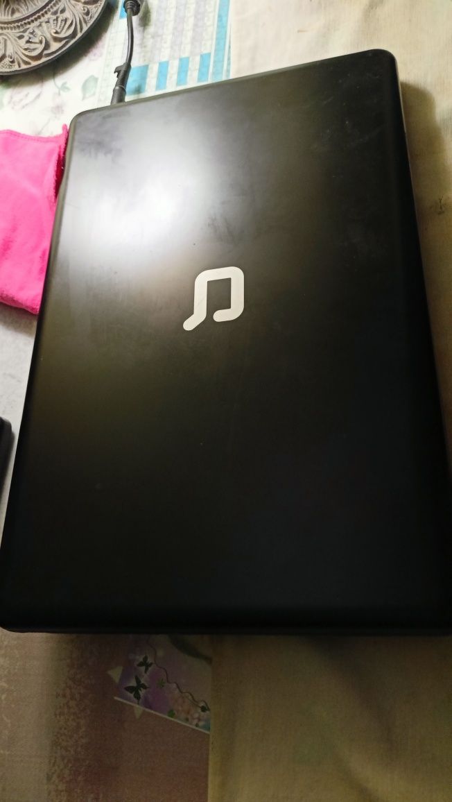 Продам ноутбук HP Compaq cq57