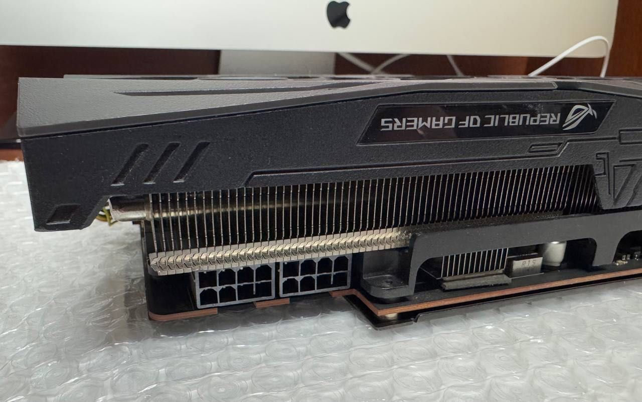Відеокарта ASUS ROG Strix RX5700XT 8gb
