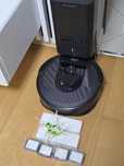 iRobot Roomba i7+