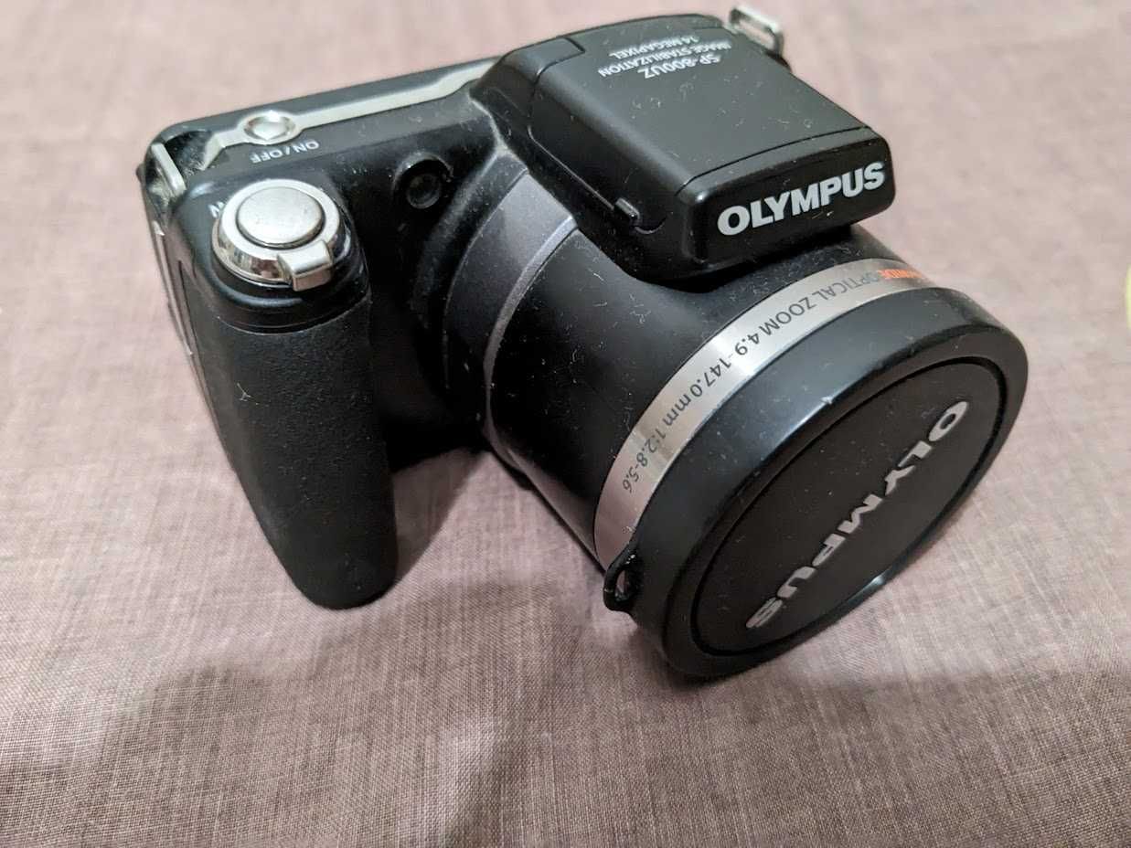 Olympus SP-800UZ