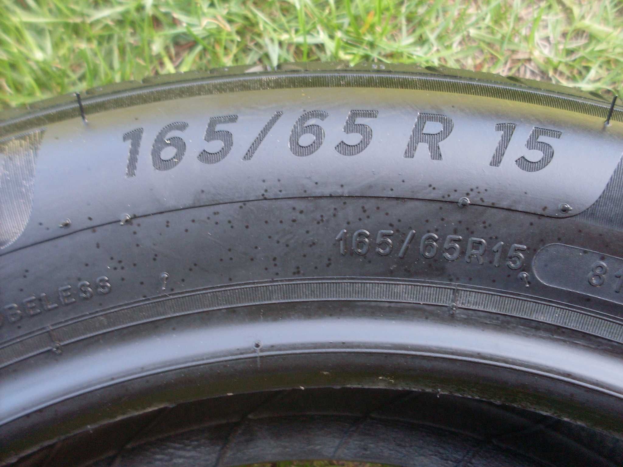 Opony letnie 165/65R15 jak nowe Reno