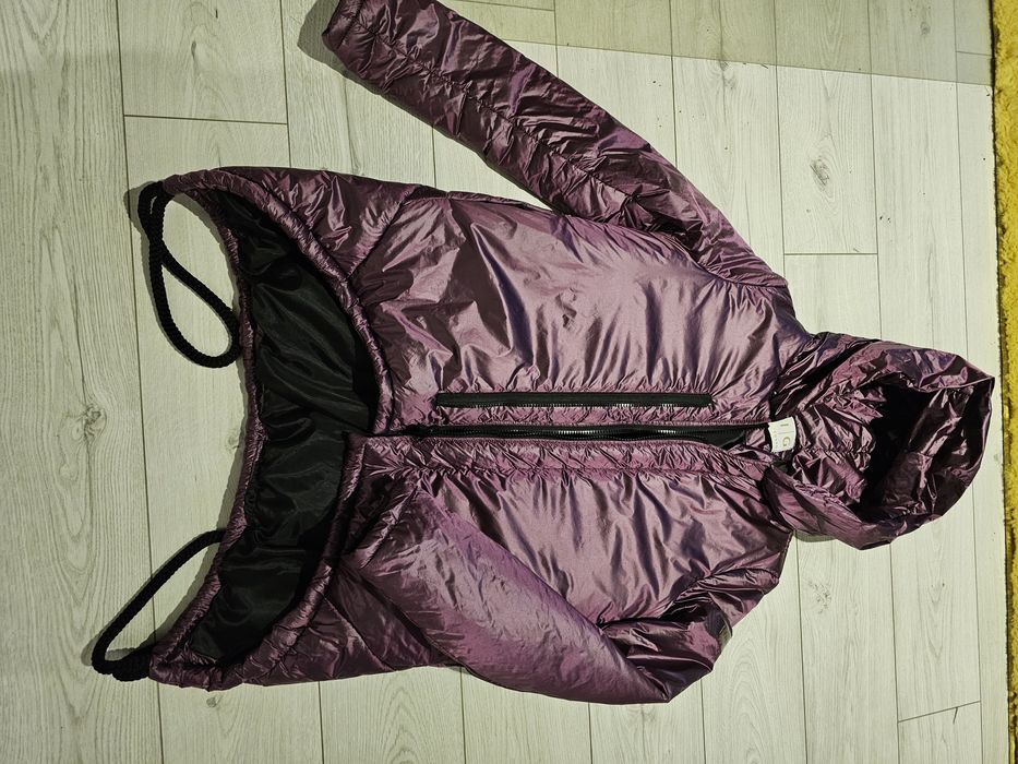 Kurtka  INGROSSO r. S kolor metaliczny bordowy