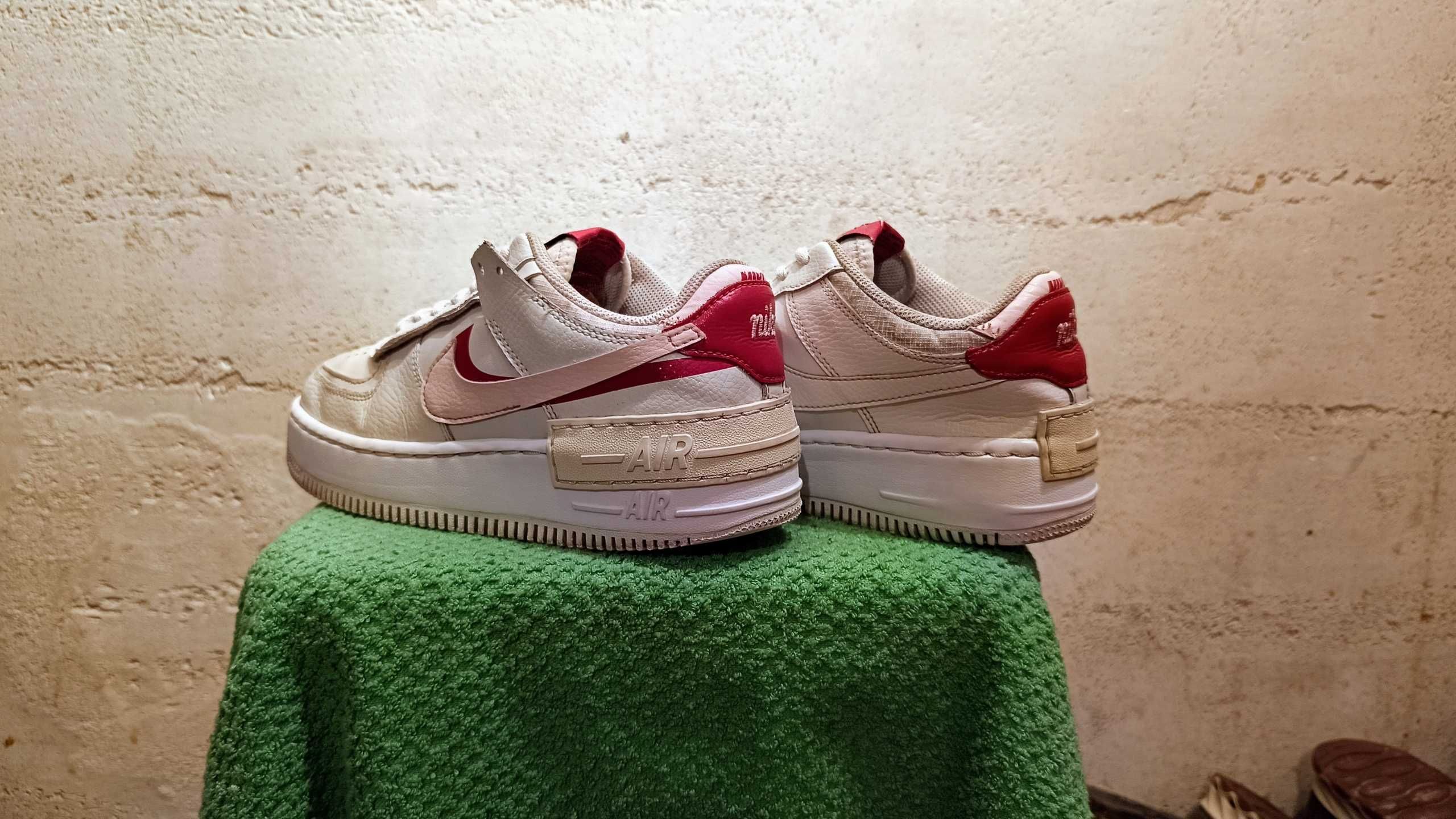 NIKE AIR FORCE 1 SHADOW r.38,5 skóra