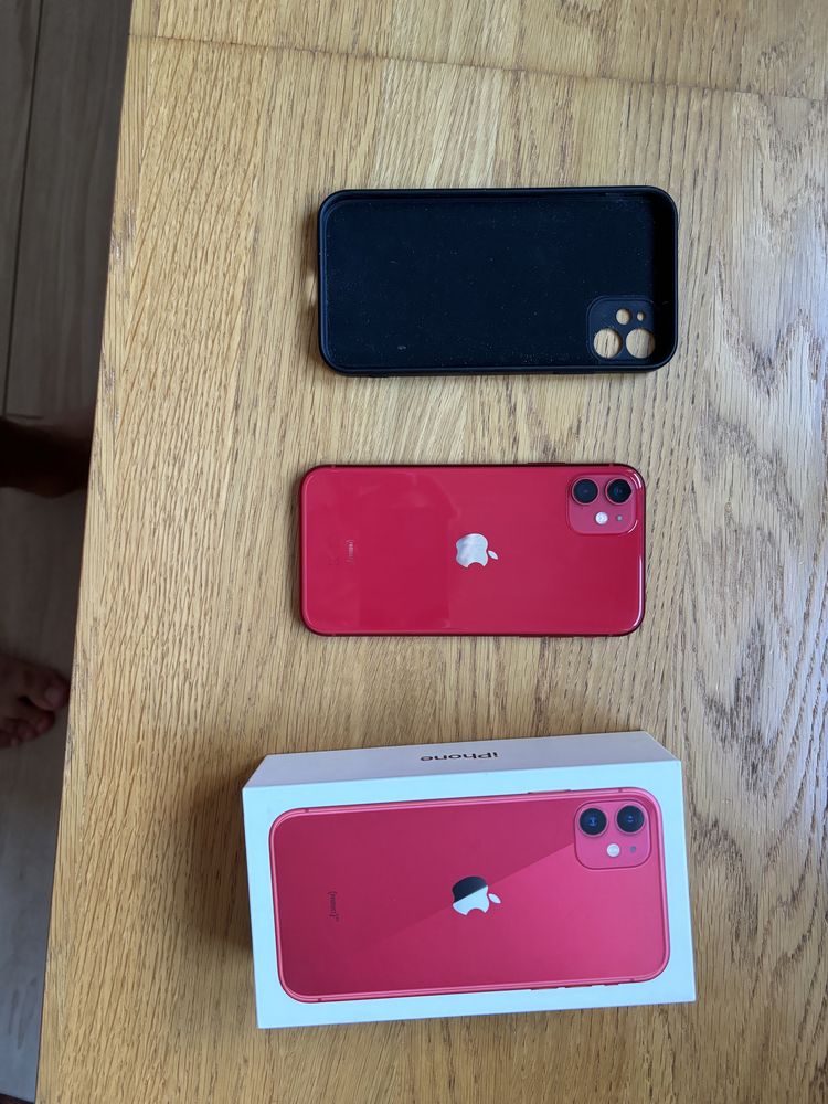 iPhone 11 RED 64GB