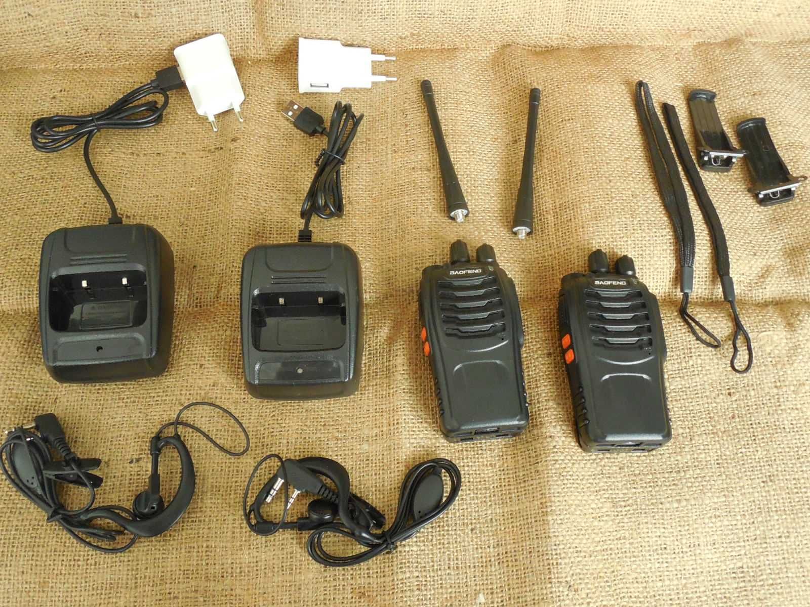 Радиостанция Baofeng BF-888S под USB зардку комплек гарнитура рация