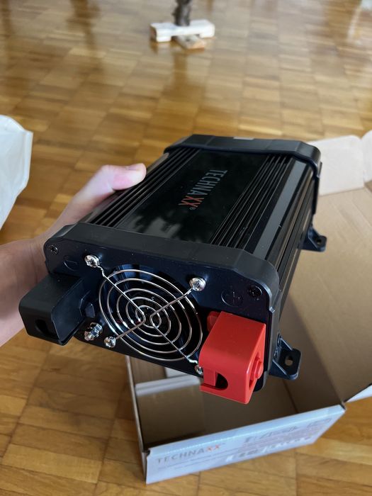 Преобразователь Инвертор 12-220V 1300w 2400w+ USB Инвертер Генератор