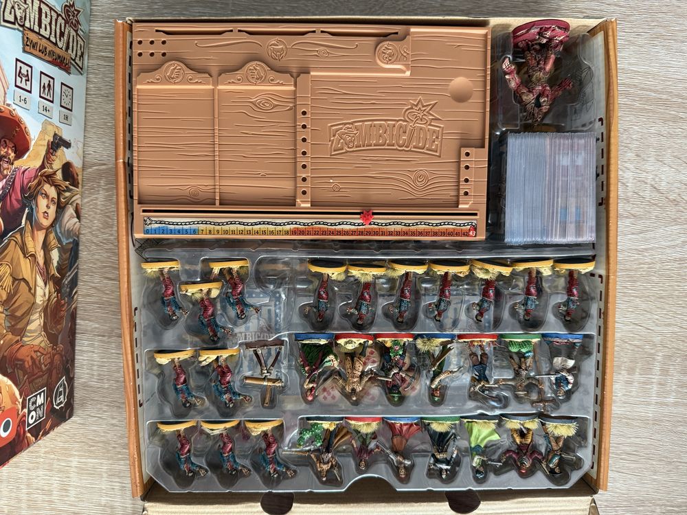 Zombicide Żywi lub Nieumarli, wymalowane + bonusy