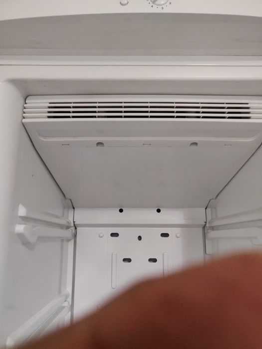 Морозильна камера Zanussi