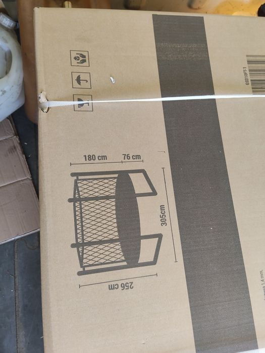 Trampolina ogrodowa nowa 305 cm