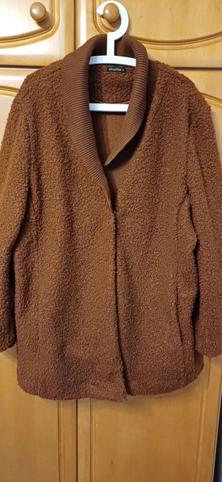 Futro,  kurtka polar  R. 50,52  szer pod pachami 63cm  dł80cm