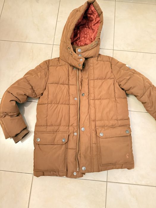 Куртка демисезоная на 6-7 лет