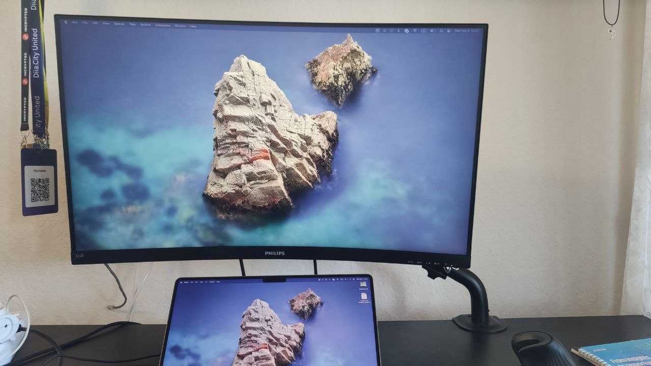 Монитор 32" Philips 325E1C + кронштейн у подарунок