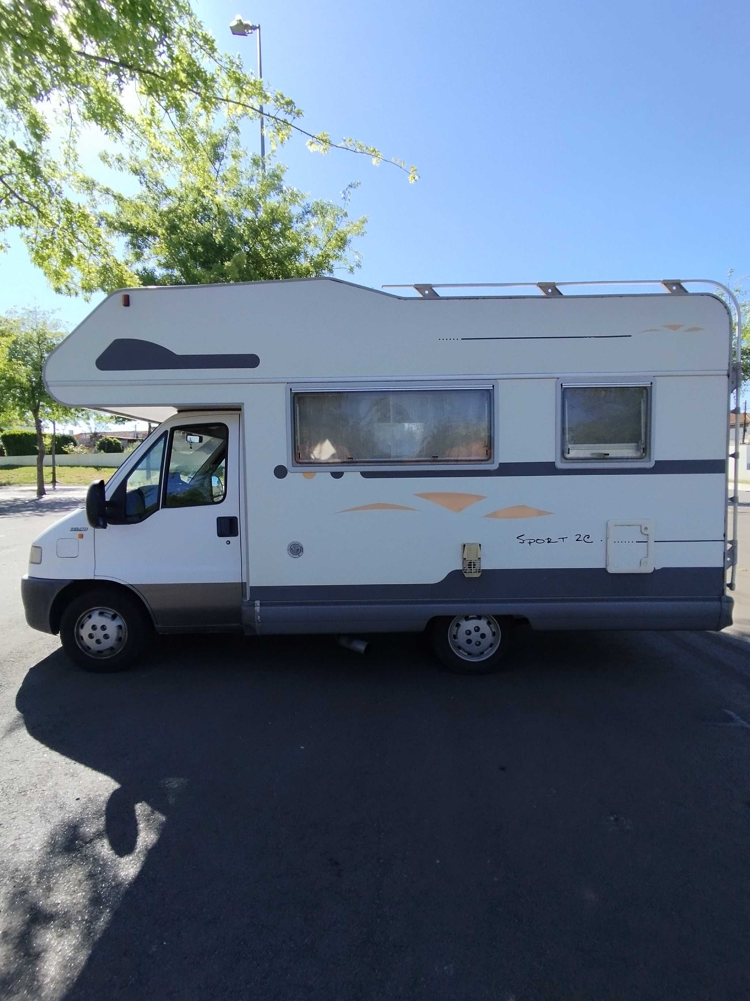 Autocaravana como nova