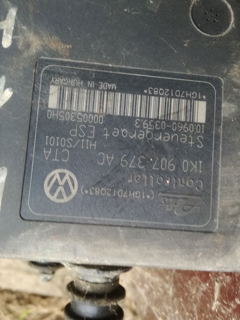 Блок АБС ГОЛЬФ 5+ вакум тормозів