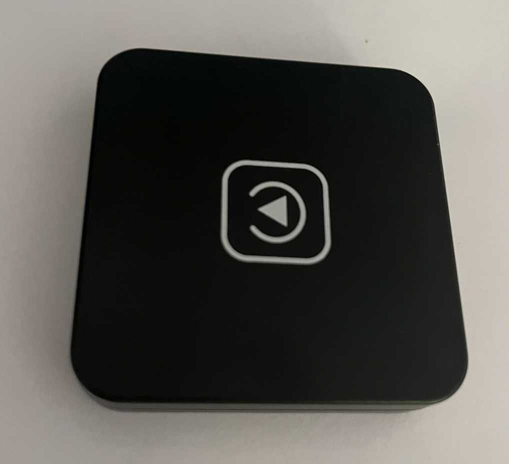 Adapter przewodowy do bezprzewodowego Apple CarPlay