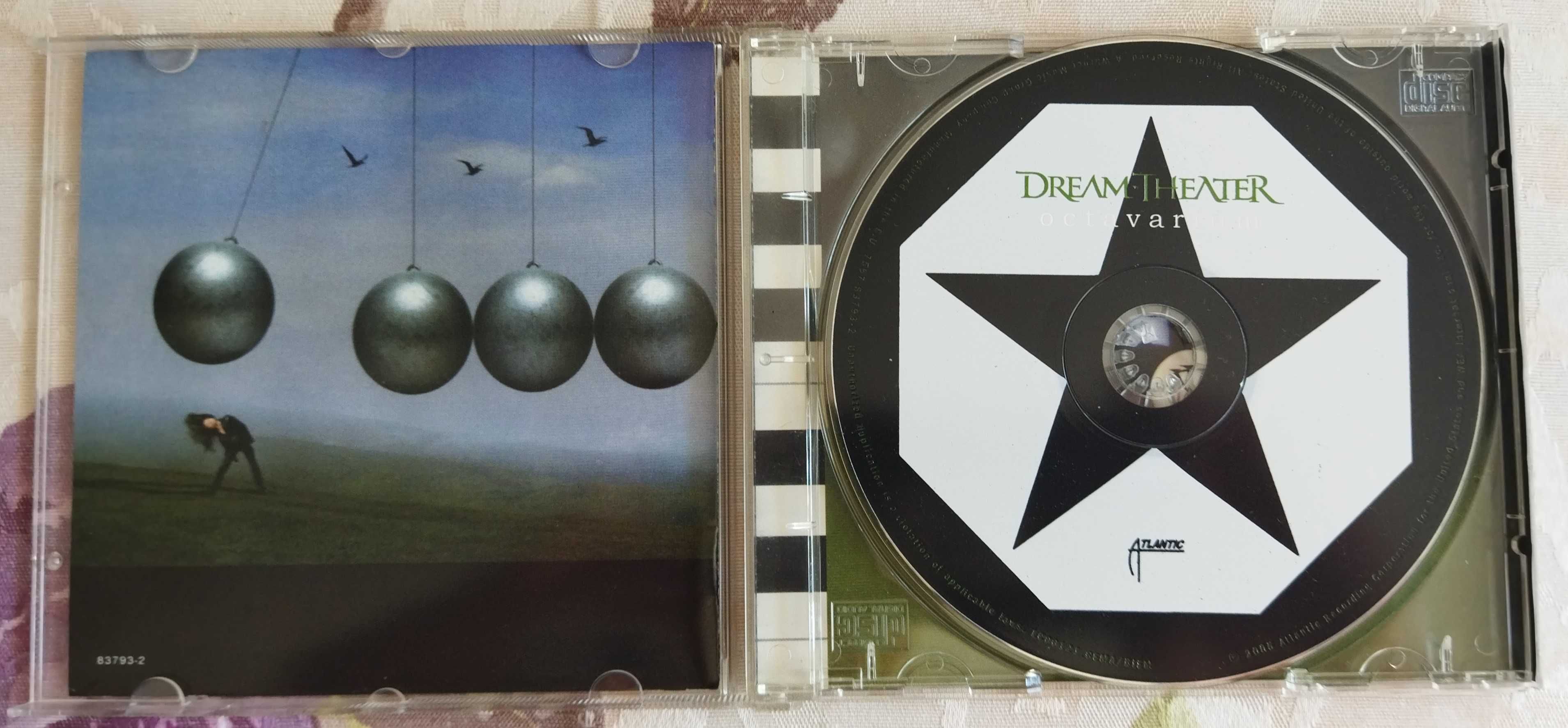 Płyty CD amerykańskich grup rockowych: DREAM THEATER.