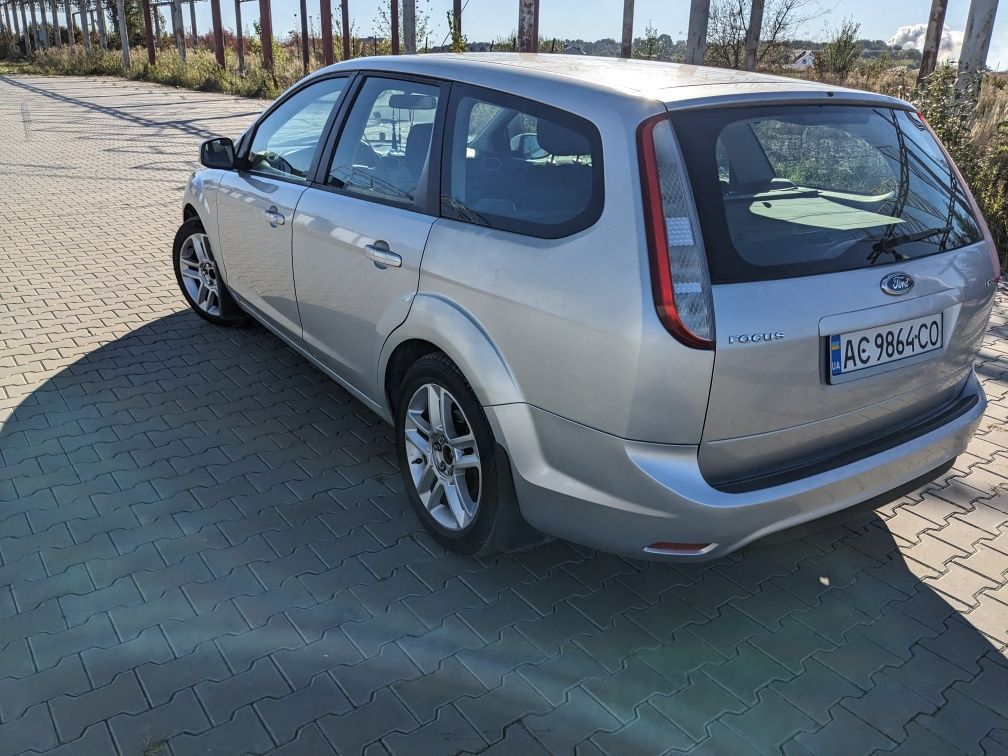Автомобіль Ford focus