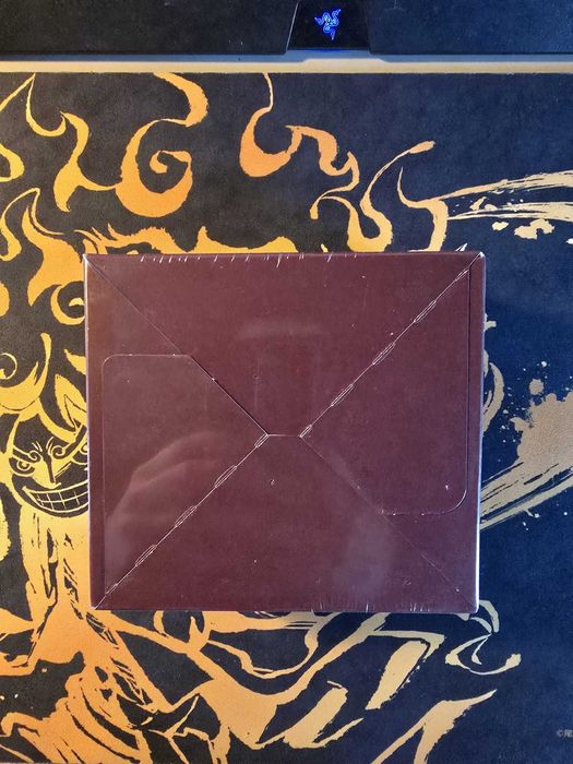 One Piece Paramount War (OP-02) Booster Box English - Red Bottom