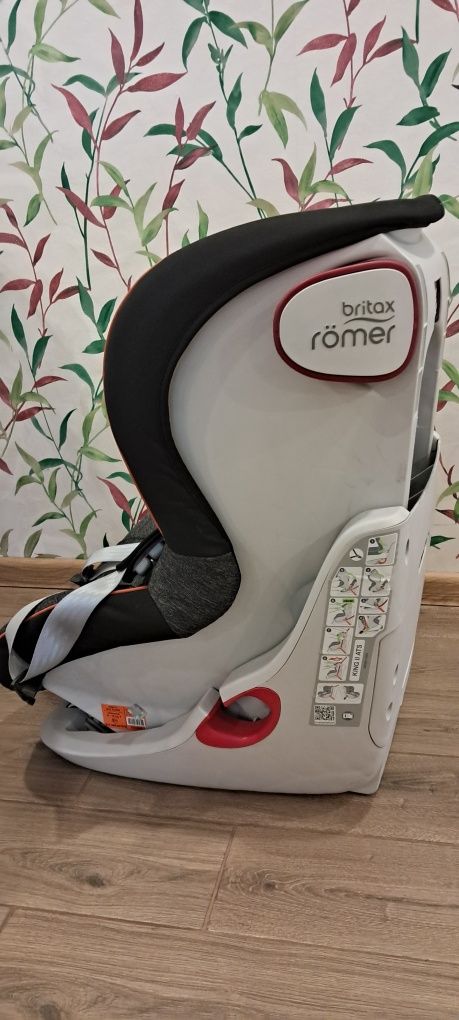 Автокрісло Britax king II ats