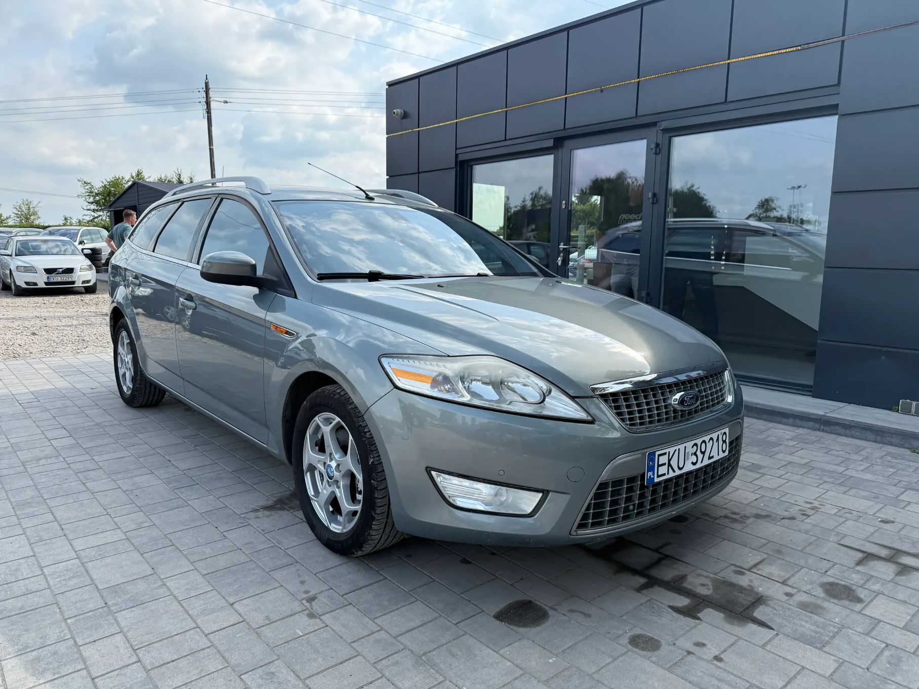 Ford Mondeo 2.0 Benzyna Titanium Convers Klimatyzacja Alufelgi Kredyt
