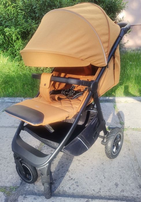 Коляска прогулянкова Carrello Bravo Air