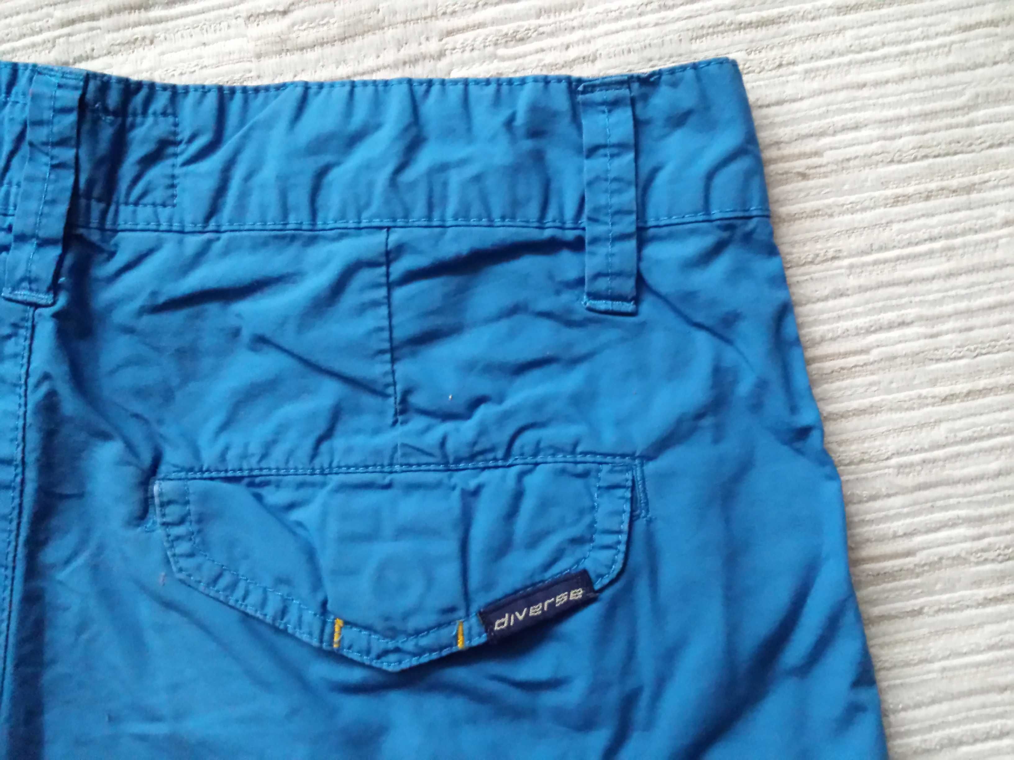 DIVERSE, roz. 158-164 (z metki size: 30), spodnie, krótkie spodenki