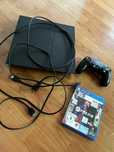 Sprzedam PS4 500GB + pad + FIFA 21 + okablowanie