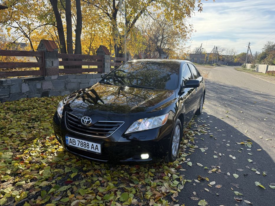 Toyota Camry 3.5 рідна фарба !