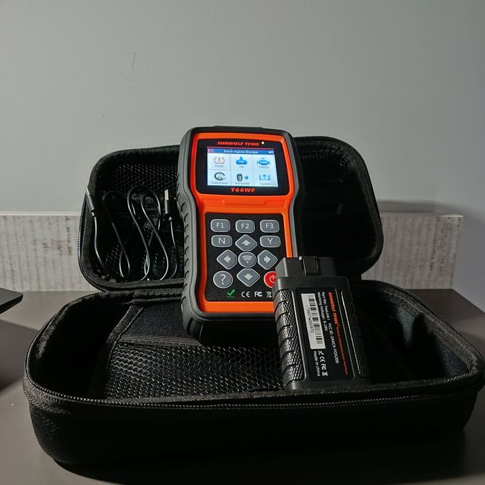 Tester diagnostyczny TPMS Sunwolf T66WF 

Na sprzedaż nowy, nieu