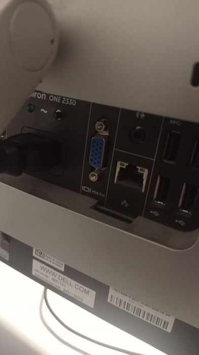 Komputer Dell Inspiron 2330 all in one